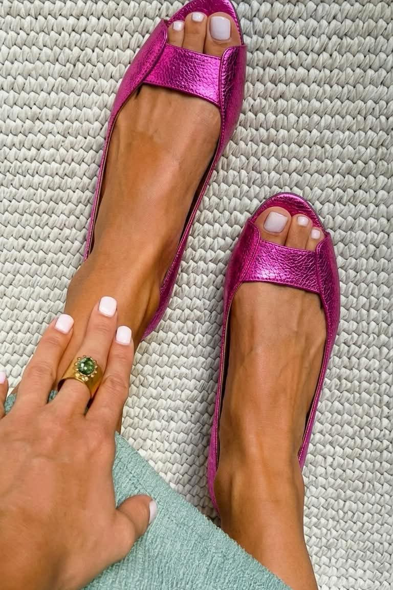 NINA ZLATNE SANDALE KOMFOR CHIC