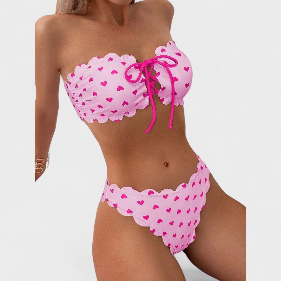 Julia - Bikinij ljubavi