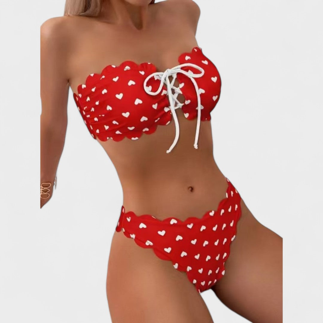 Julia - Bikinij ljubavi